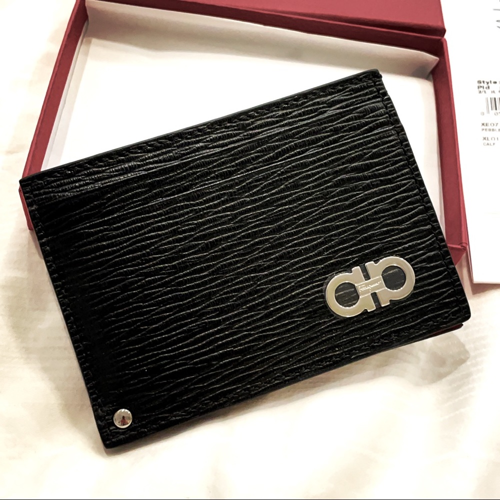 Salvatore Ferragamo textured leather card holder - NWT